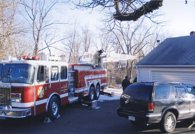 Cat Rescue in Uppr Prov on Boro Line Rd 
Jan 2007